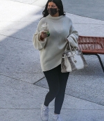 Access_Kardashian_001.jpg