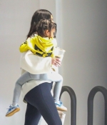 Access_Kardashian_003.jpg
