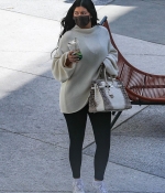 Access_Kardashian_004.jpg