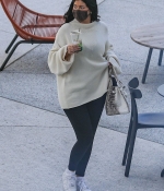 Access_Kardashian_005.jpg