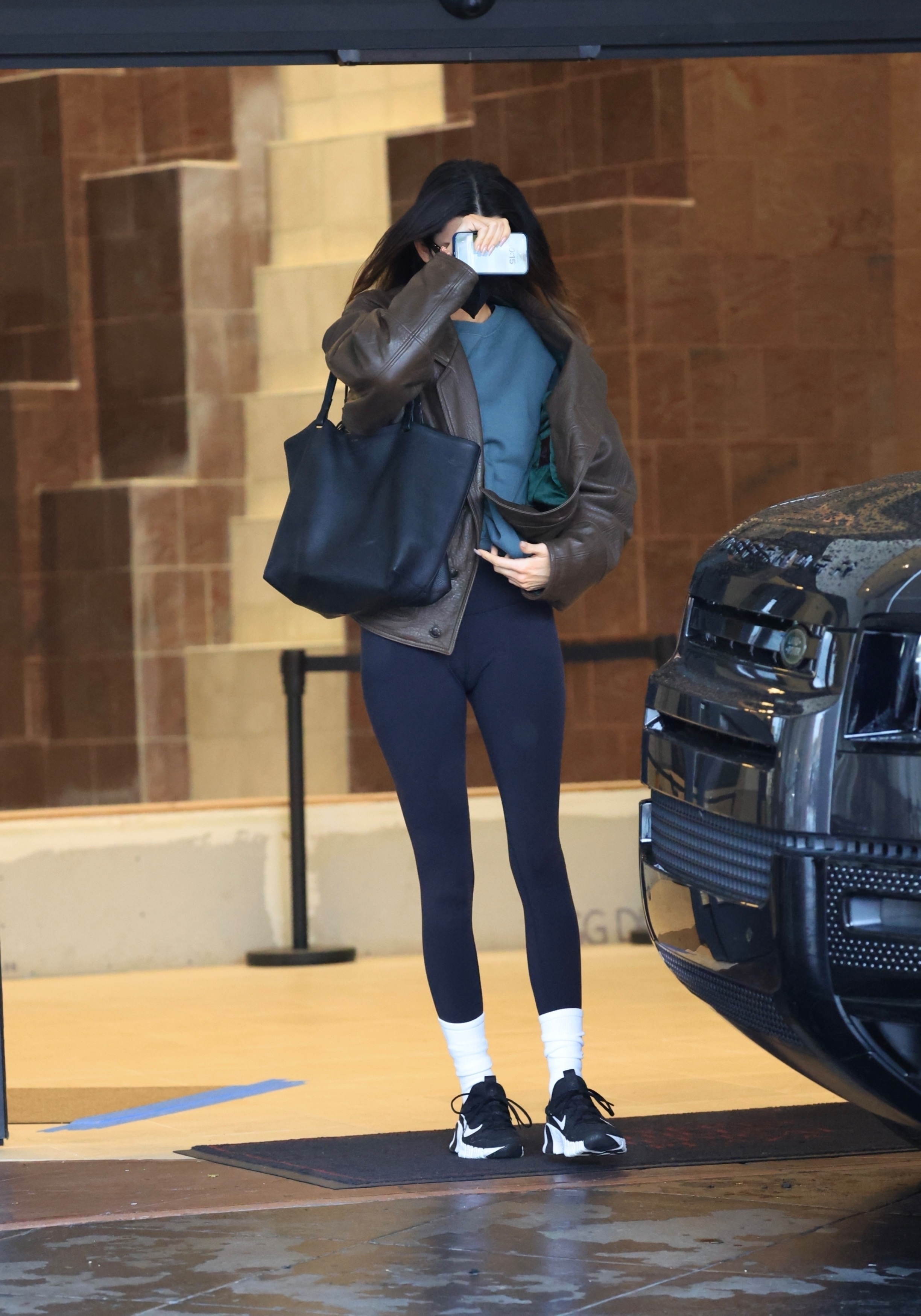 Acess_Kardashian_007.jpg