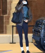 Acess_Kardashian_002.jpg