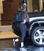Acess_Kardashian_009.jpg