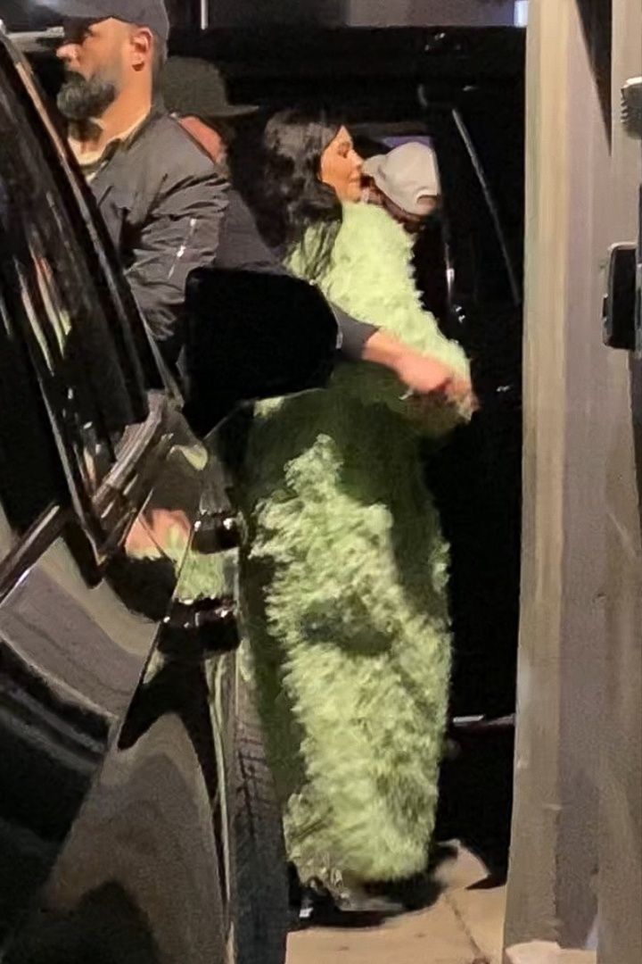 Access_Kardashian_013.jpg