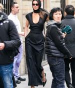 Acess_Kardashian_009.jpg