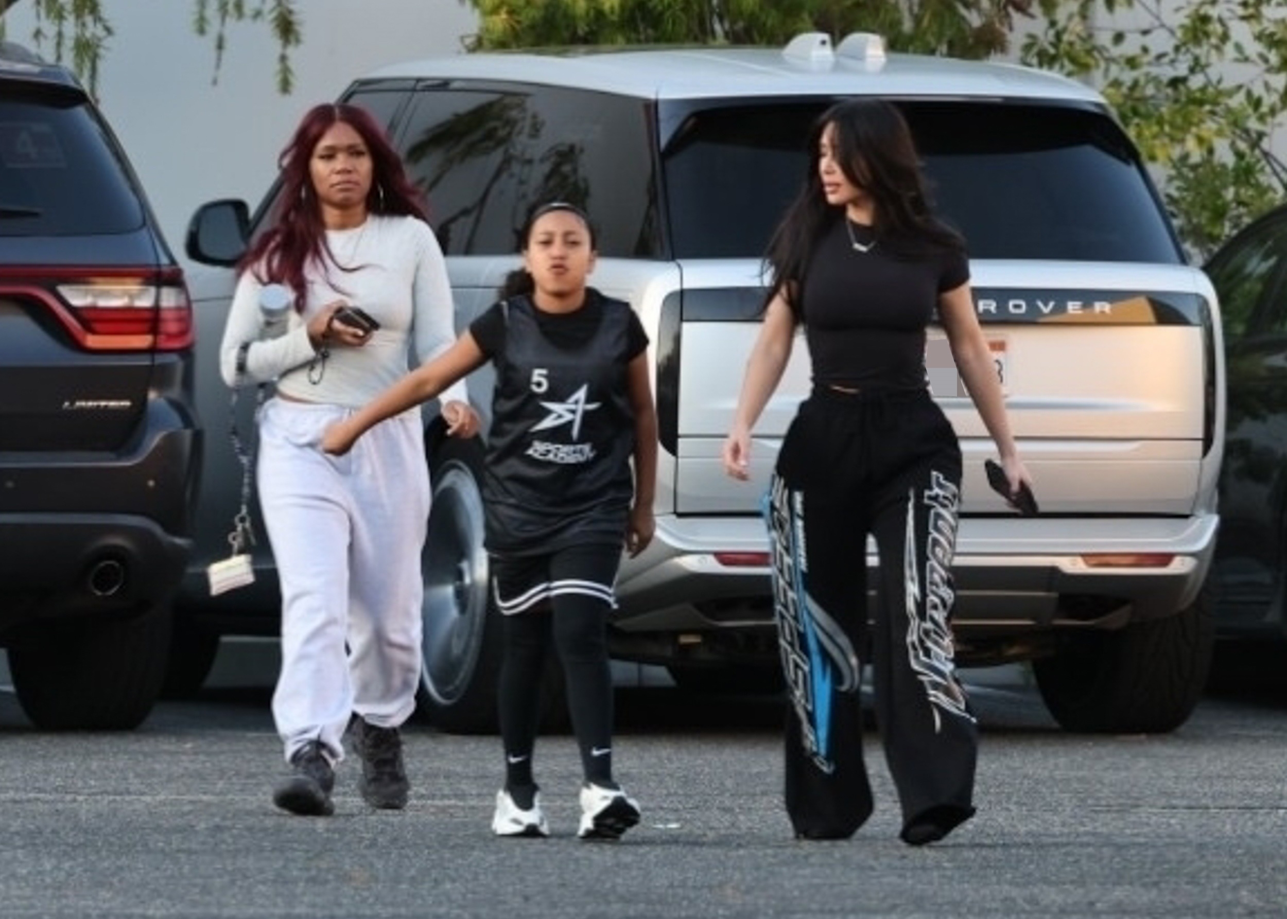Acess_Kardashian_0027.jpg