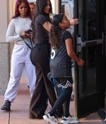 Acess_Kardashian_0010.jpg