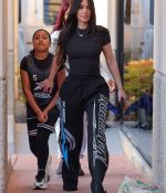 Acess_Kardashian_002.jpg