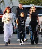 Acess_Kardashian_0033.jpg