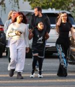 Acess_Kardashian_0035.jpg