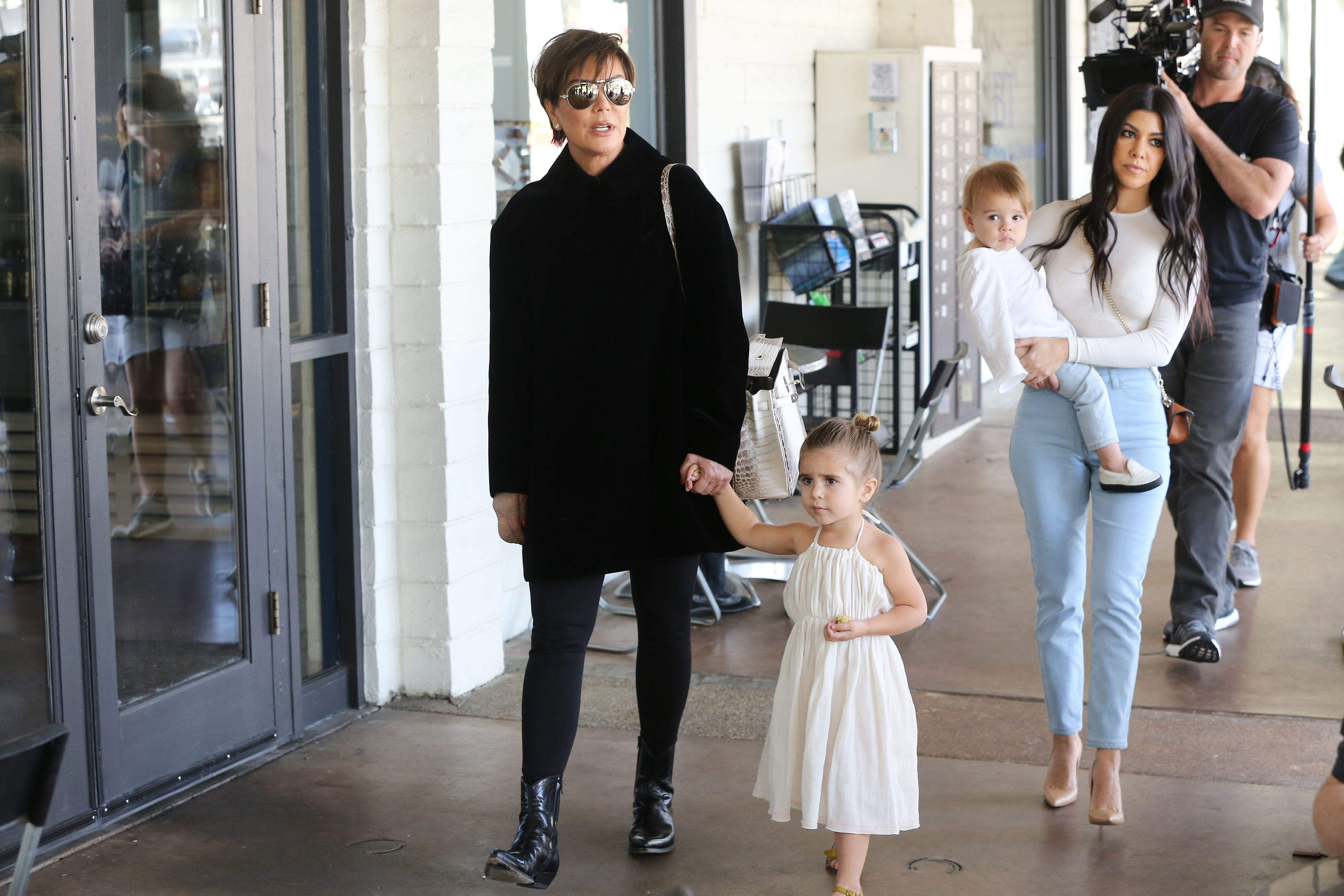 Access_Kardashian_005.jpeg