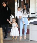 Access_Kardashian_002.jpg
