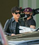 Access_Kardashian_001.jpg