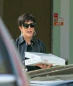 Access_Kardashian_003.jpg
