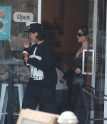 Access_Kardashian_003.jpg