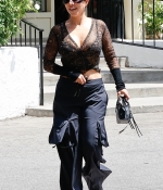 Access_Kardashian_007.jpg