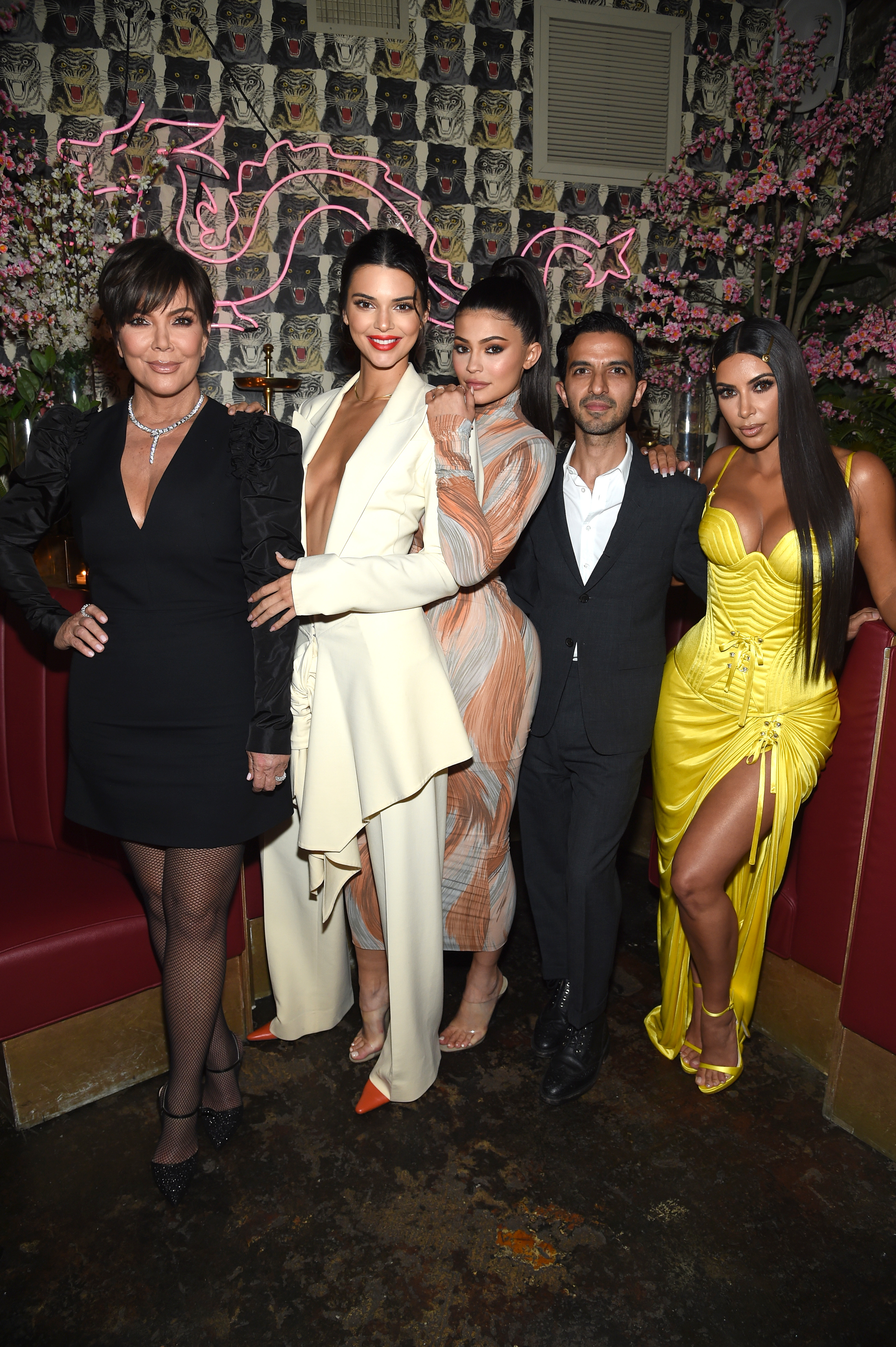 Access_Kardashian_003.jpg