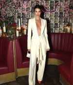 Access_Kardashian_008.jpg