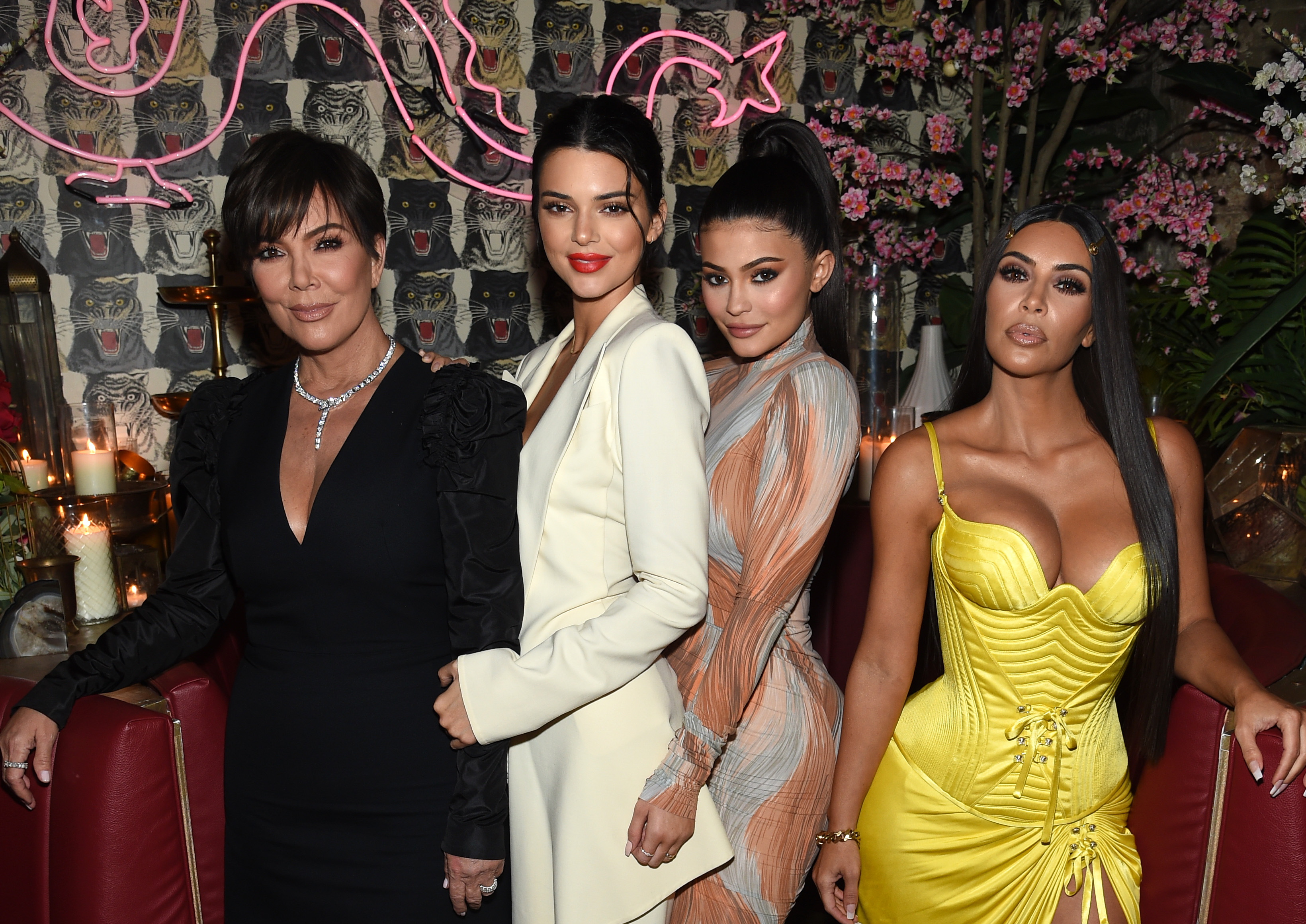 Access_Kardashian_002.jpg