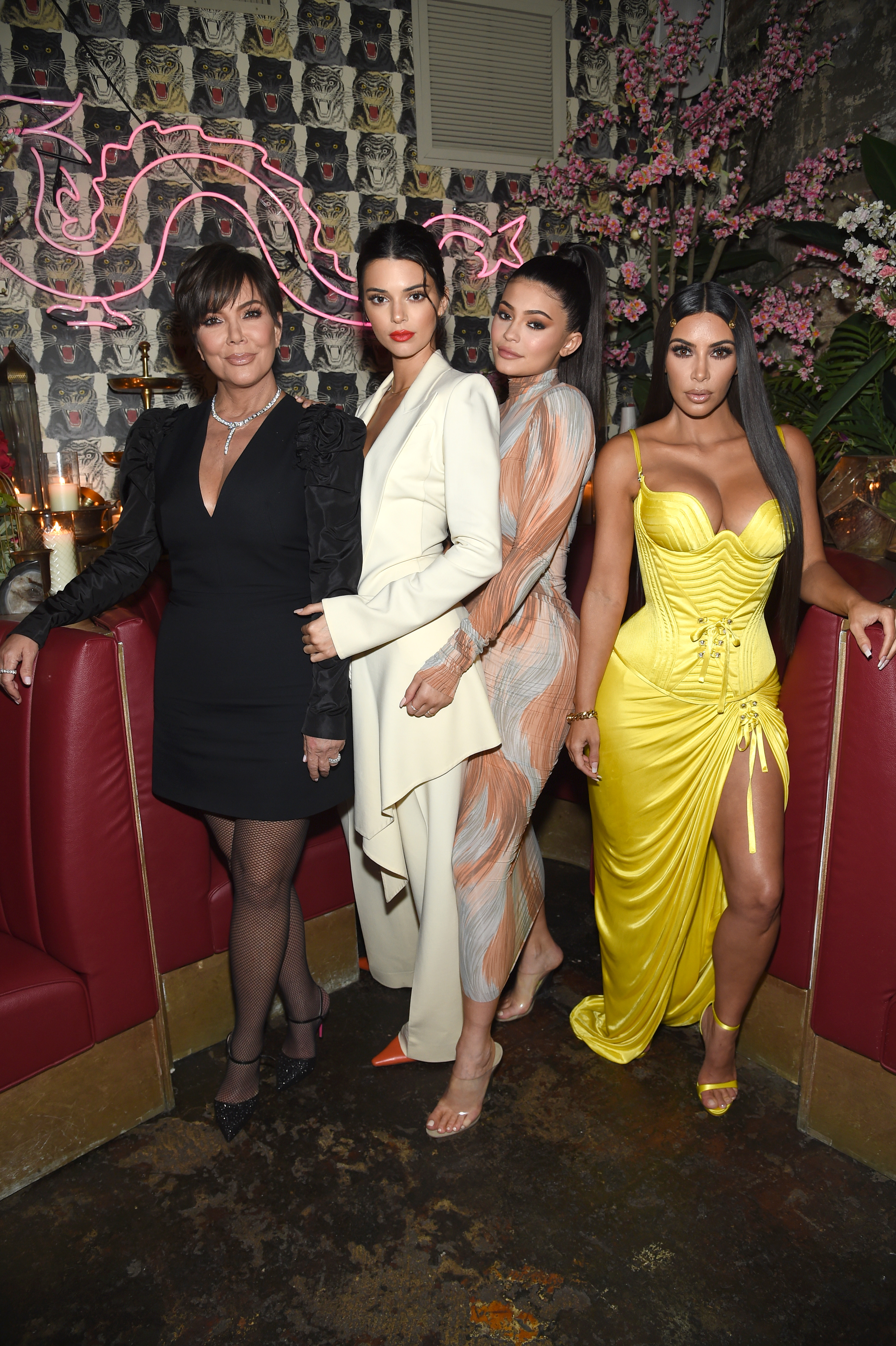 Access_Kardashian_005.jpg
