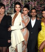 Access_Kardashian_001.jpg
