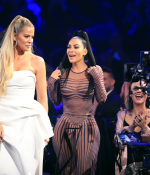 Access_Kardashian_13.png