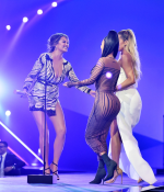 Access_Kardashian_17.png