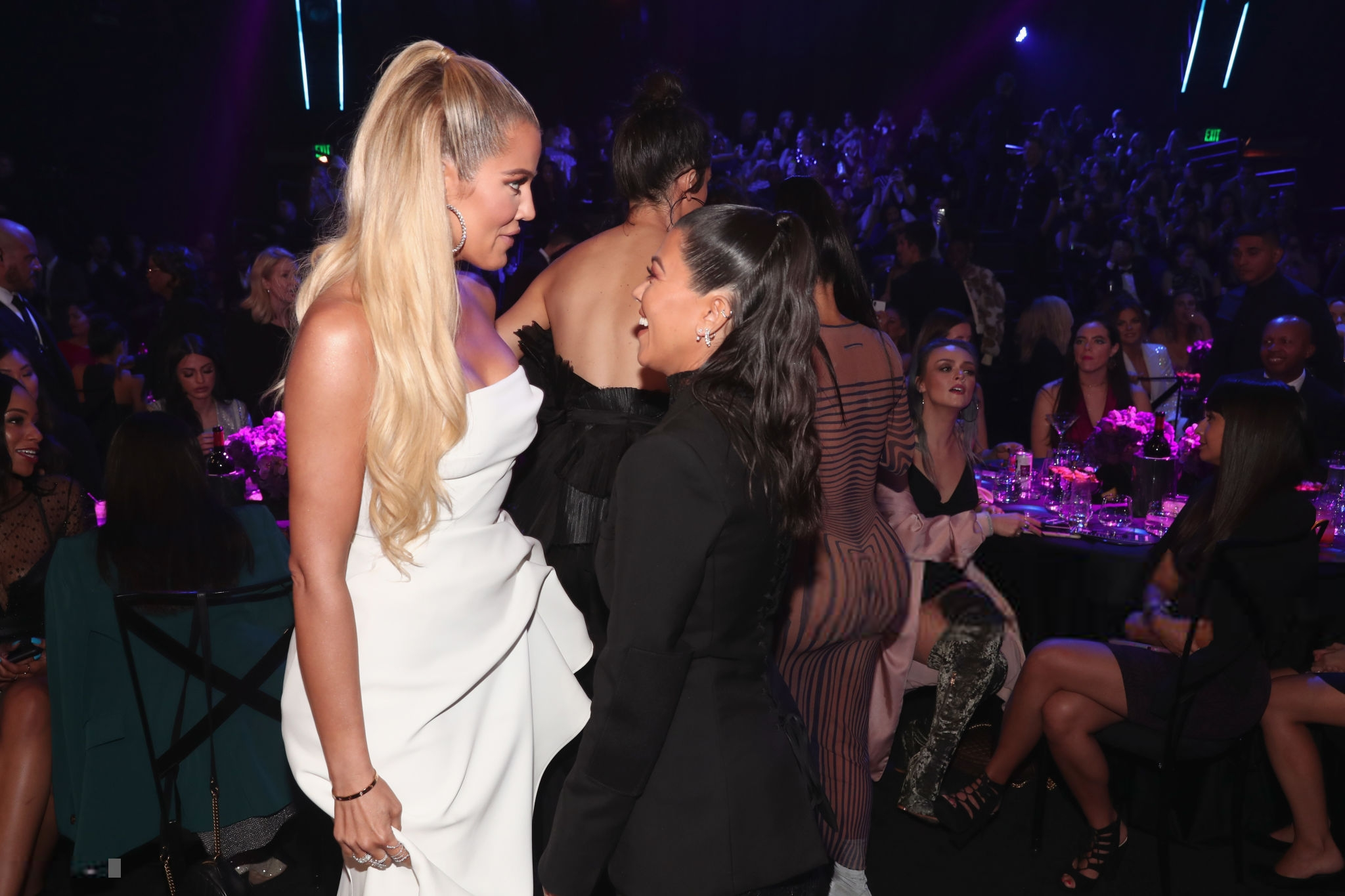 Access_Kardashian_23.png