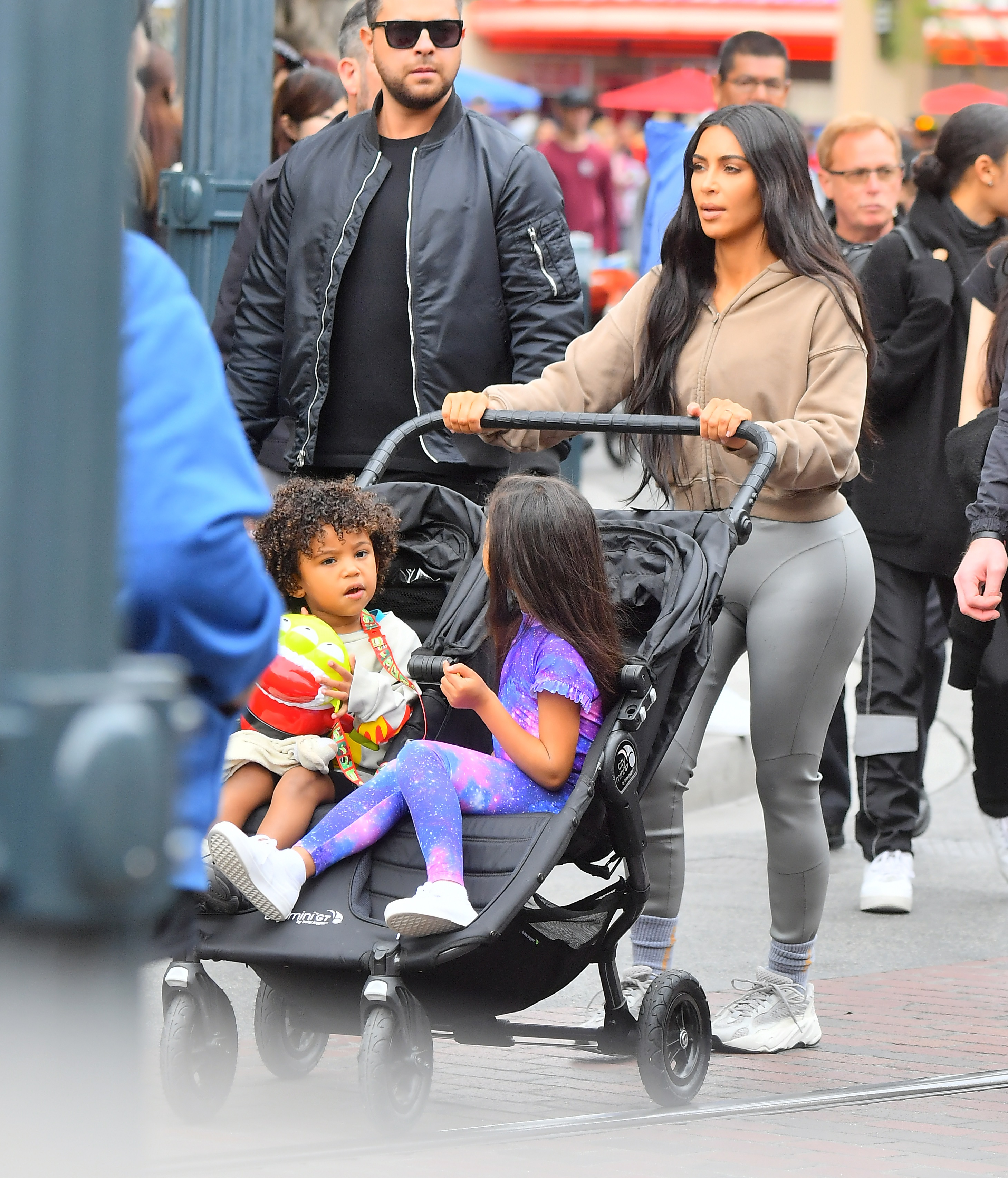 Access_Kardashian_0011.jpg