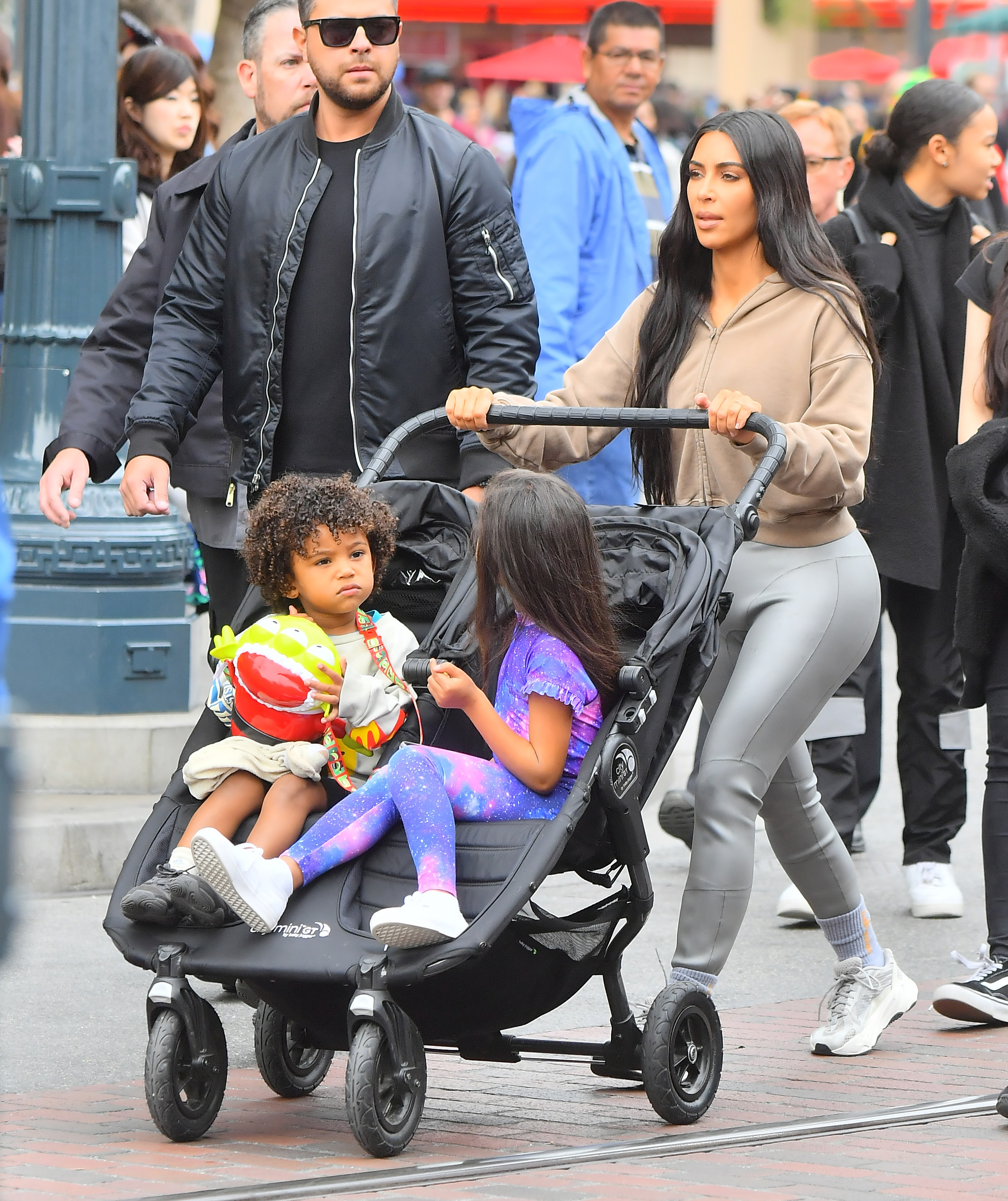 Access_Kardashian_008.jpg