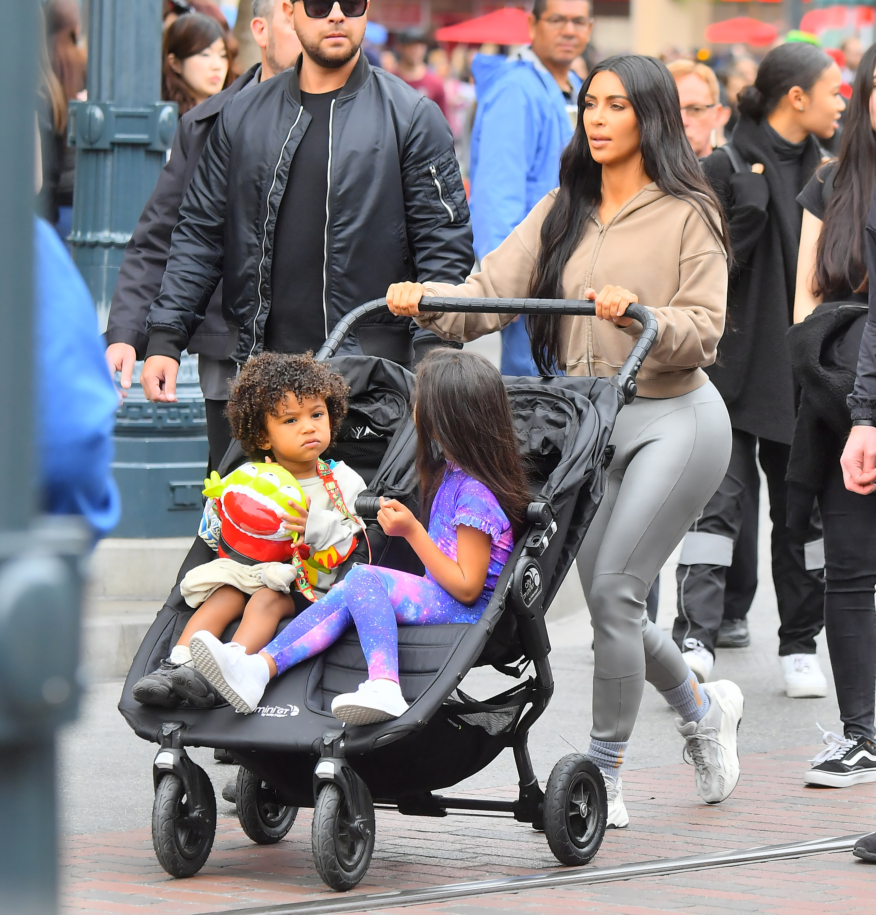 Access_Kardashian_009.jpg