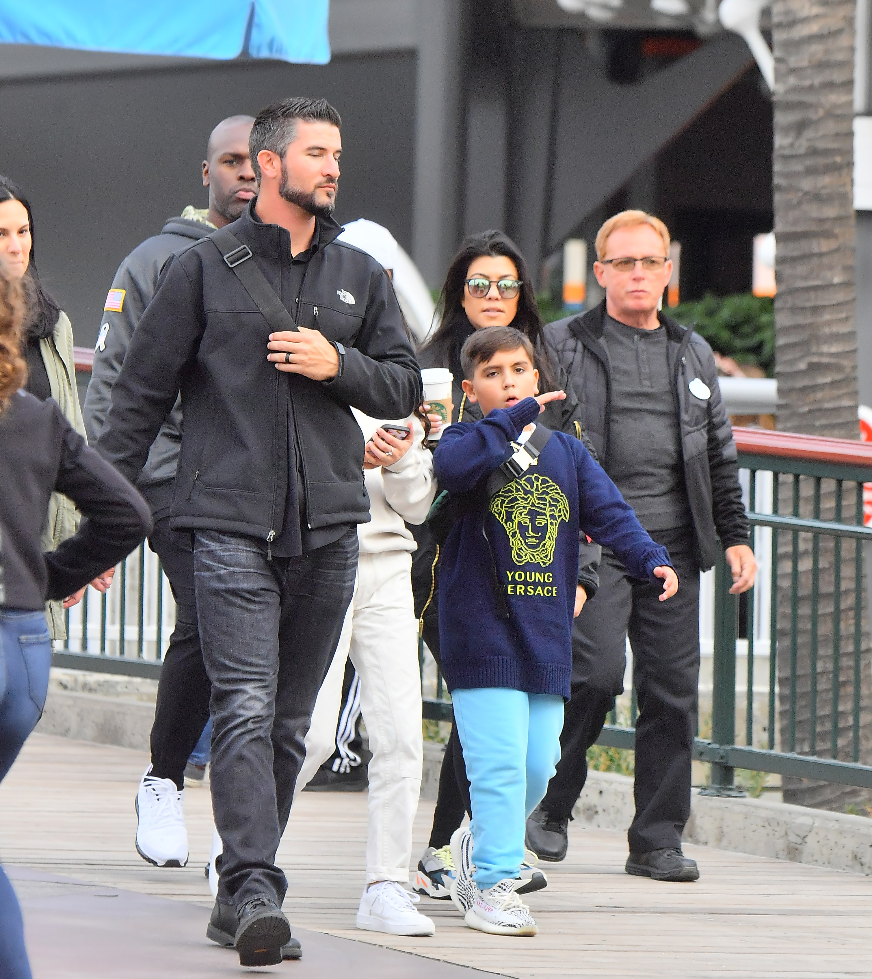 Access_Kardashian_002.jpg