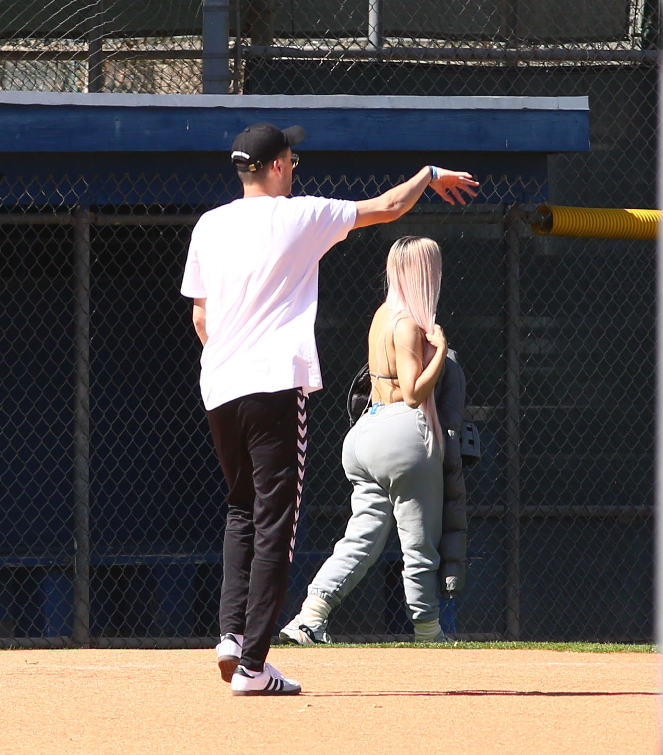 Access_Kardashian_002.jpg