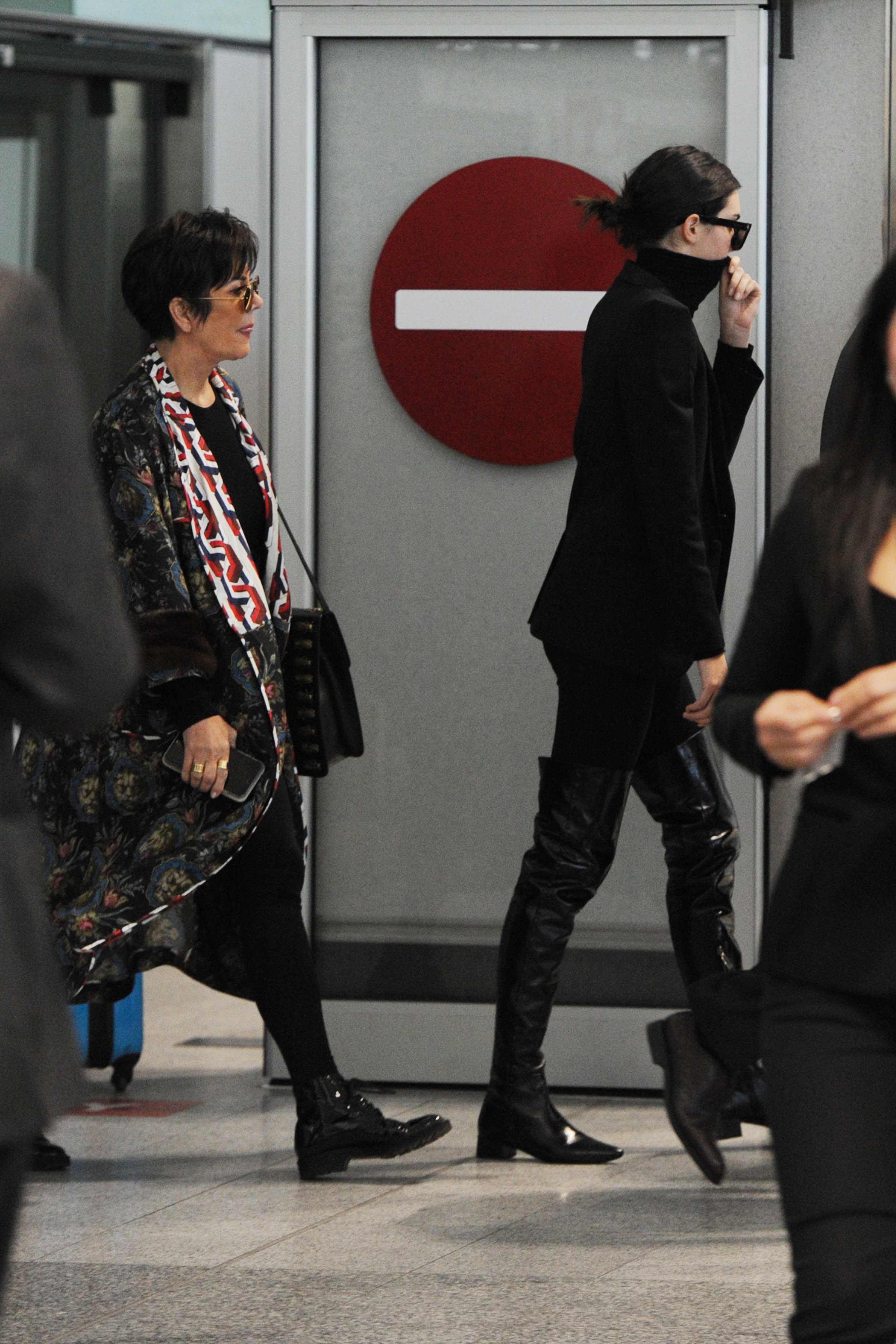 Access_Kardashian_001.jpg