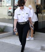 Access_Kardashian_002.jpg
