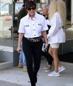 Access_Kardashian_005.jpg