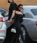 Access_Kardashian_001.jpg
