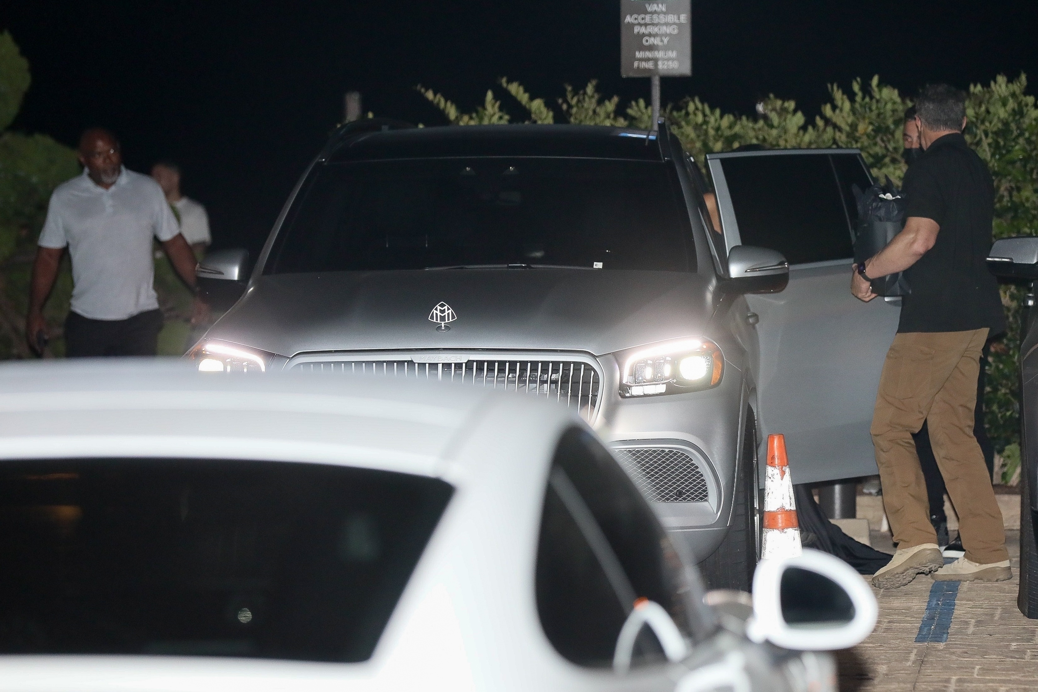 Access_Kardashian_0018.jpg
