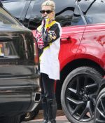 Access_Kardashian_002.jpg