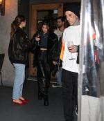 Access_Kardashian_005.jpg