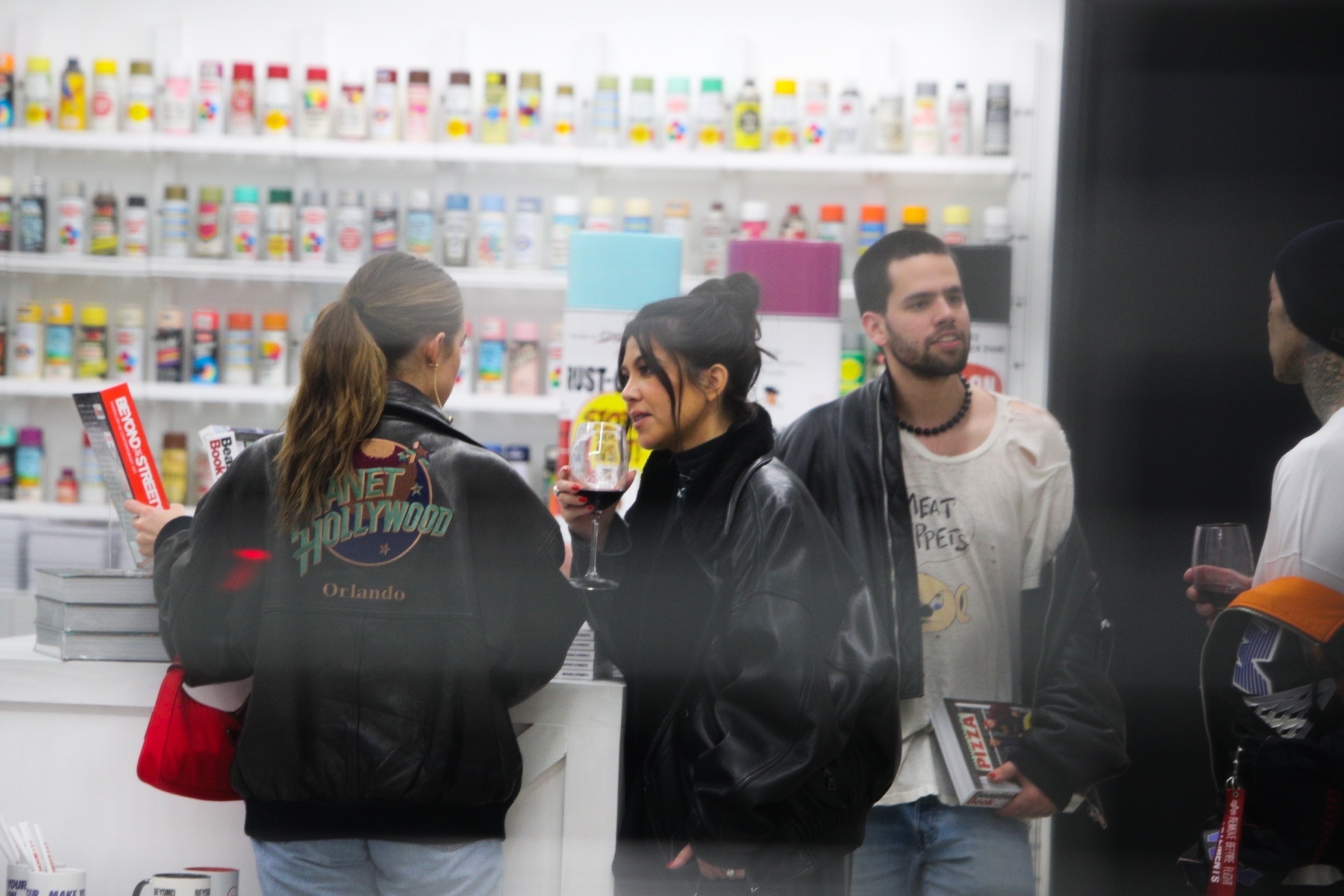 Access_Kardashian_003.jpg