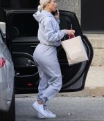 Access_Kardashian_005.jpg