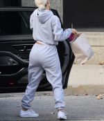 Access_Kardashian_007.jpg