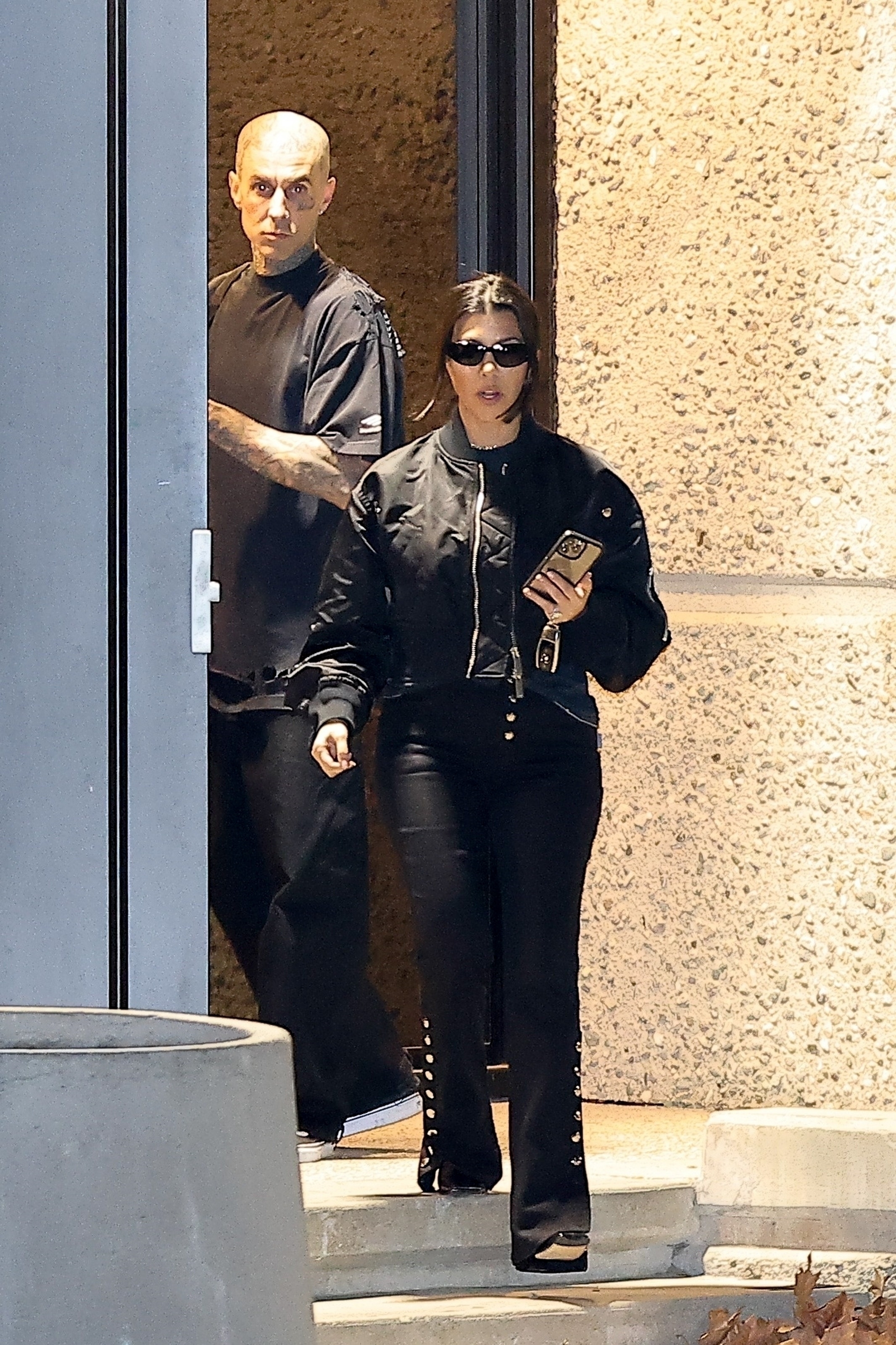 Access_Kardashian_001.jpg