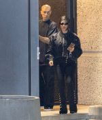 Access_Kardashian_007.jpg