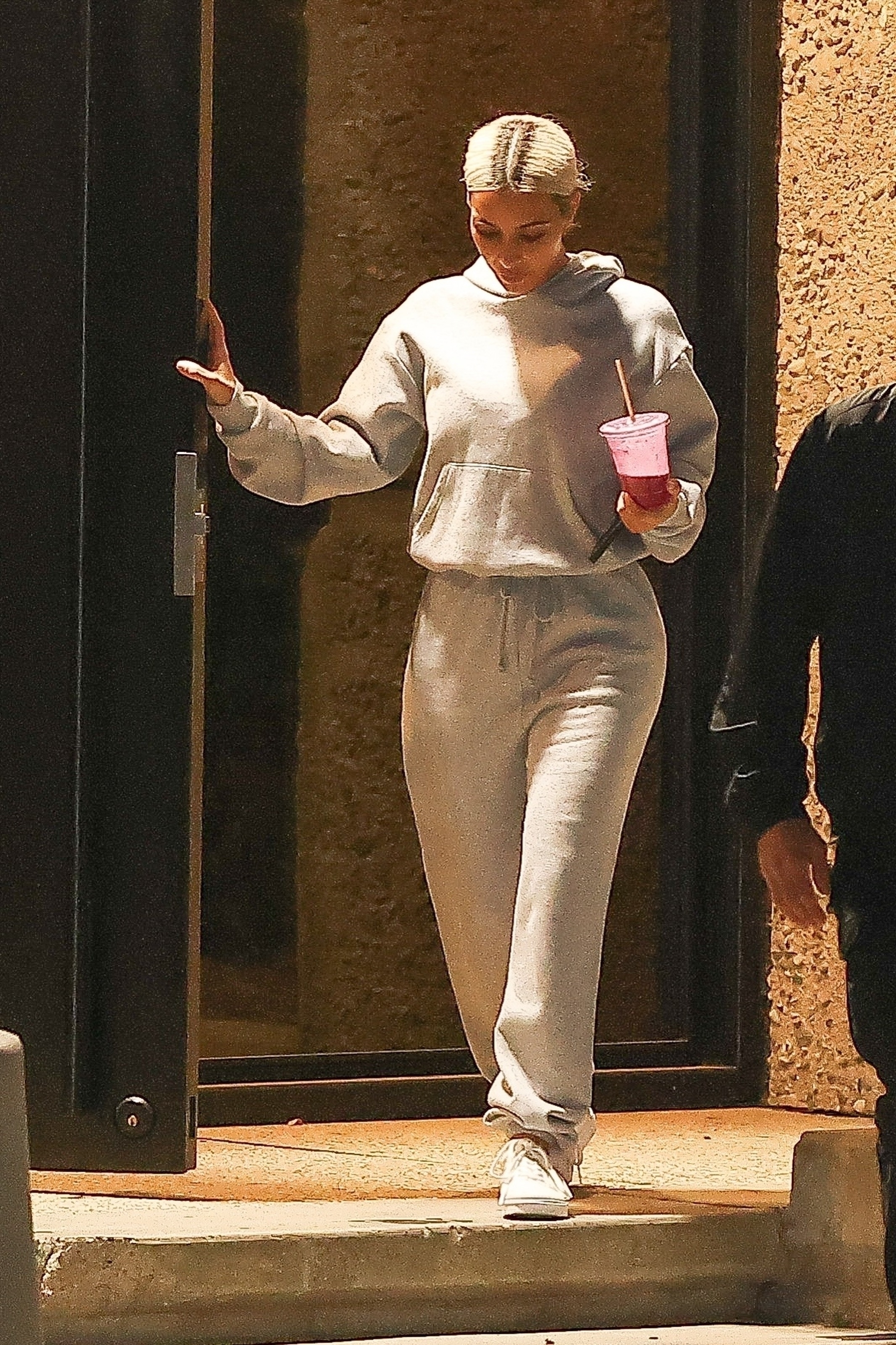 Access_Kardashian_004.jpg