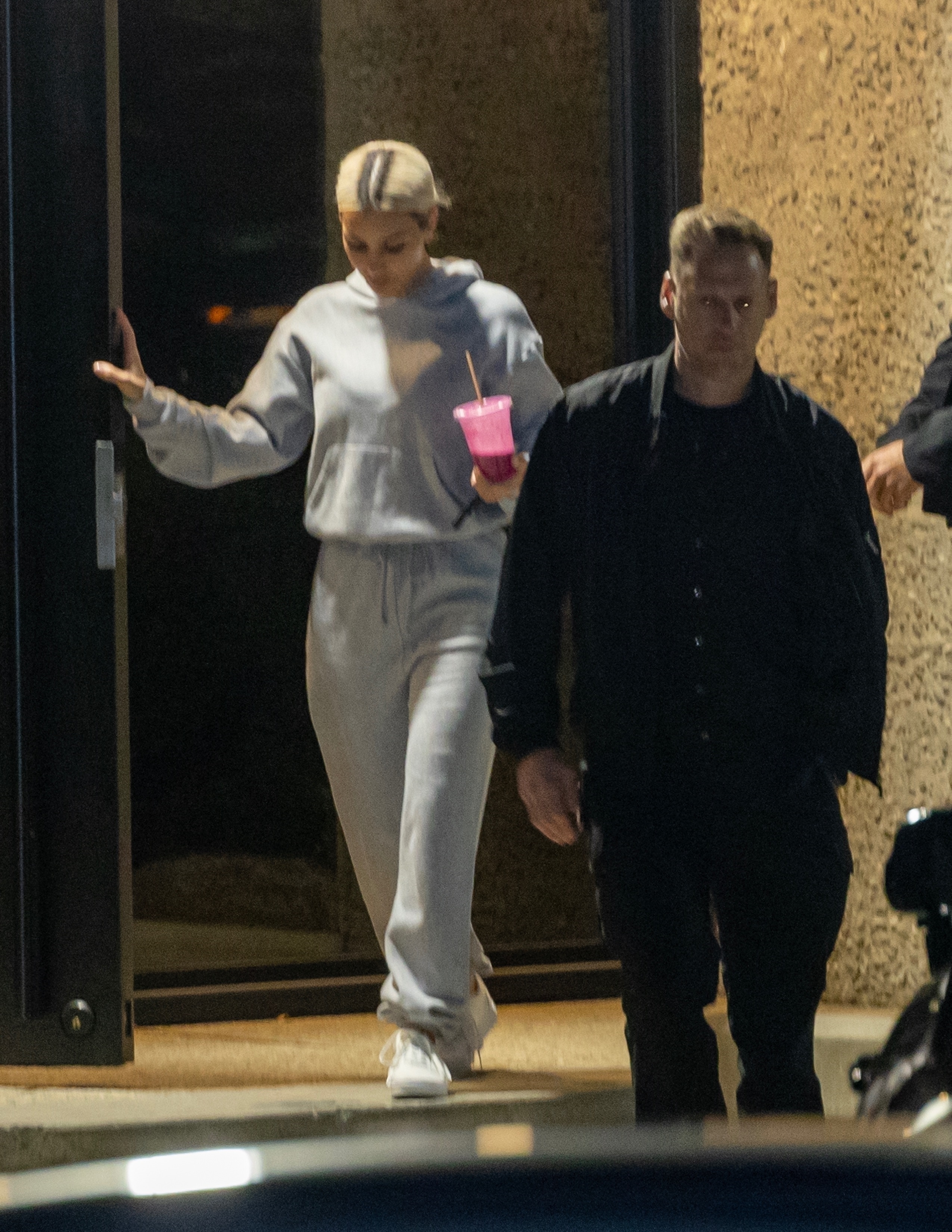 Access_Kardashian_005.jpg