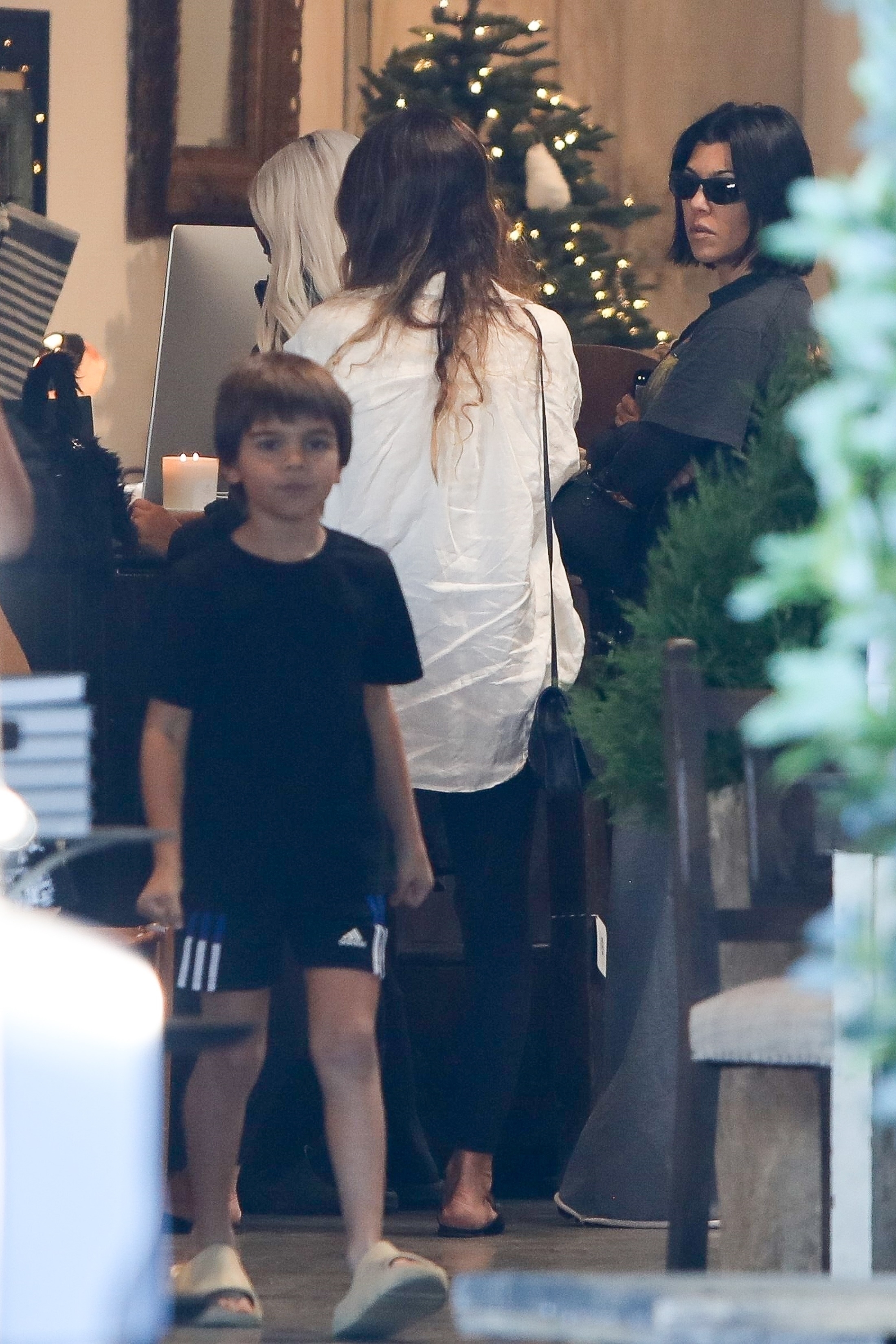 Access_Kardashian_003.jpg