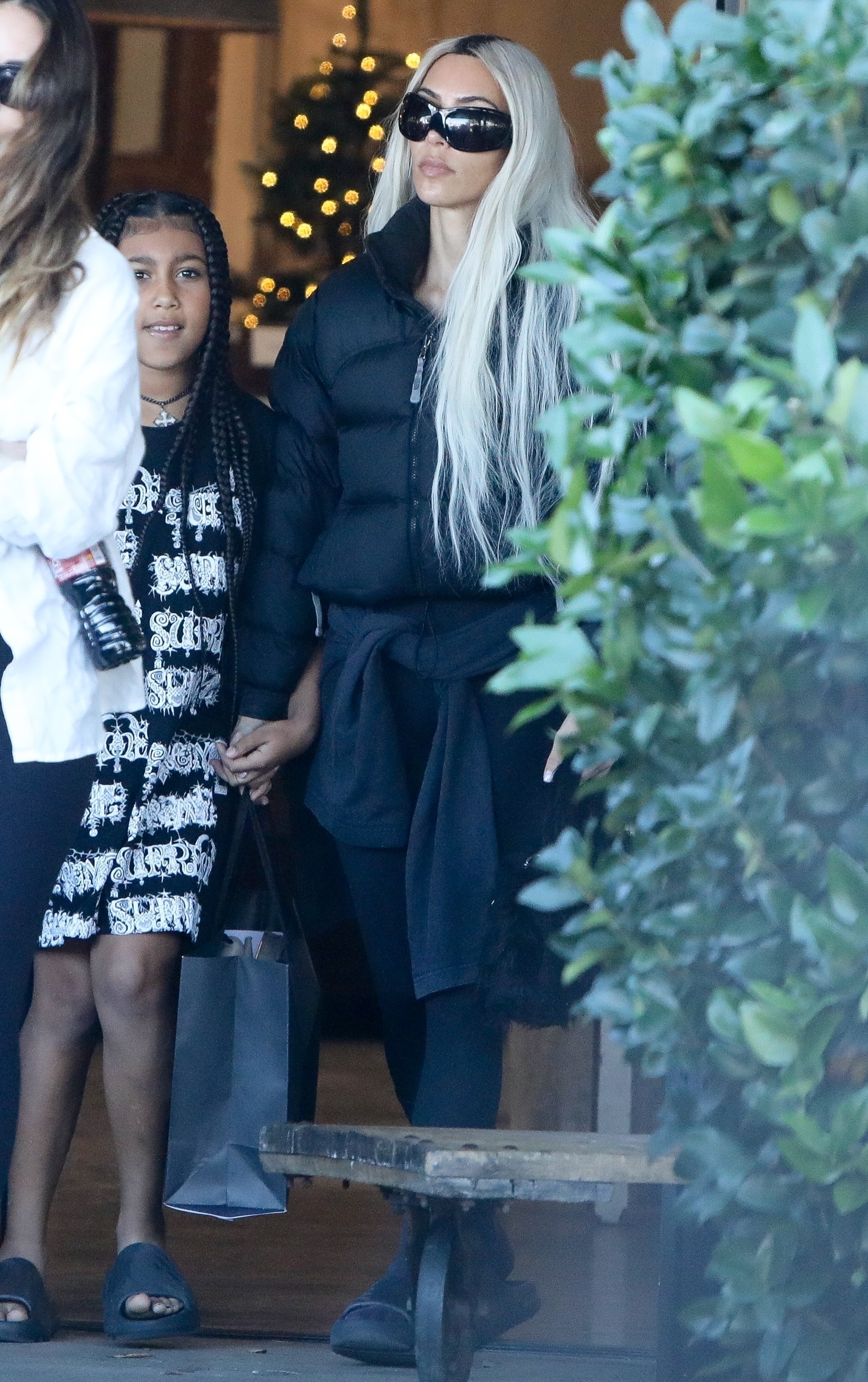 Access_Kardashian_005.jpg