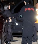 Access_Kardashian_001.jpg
